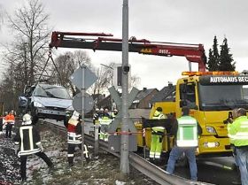 Auto Service Becker - Bergung nach Unfall
