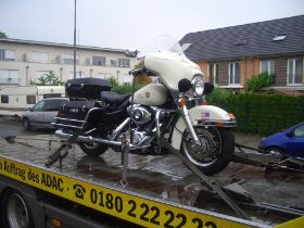 Auto Service Becker - Motorrad-Transport