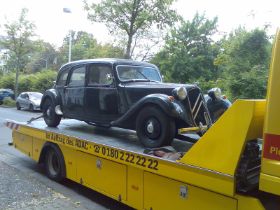 Auto Service Becker - Abschleppvorgang